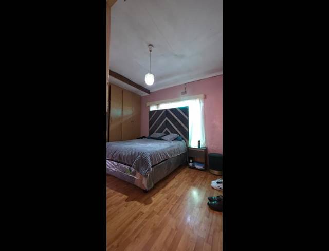 3 BEDROOM HOUSE FOR SALE IN DIEPKLOOF EXT